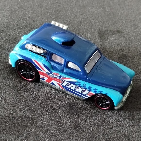 Hot Wheels Cockney Cab II Mattel - Picture 2 of 7